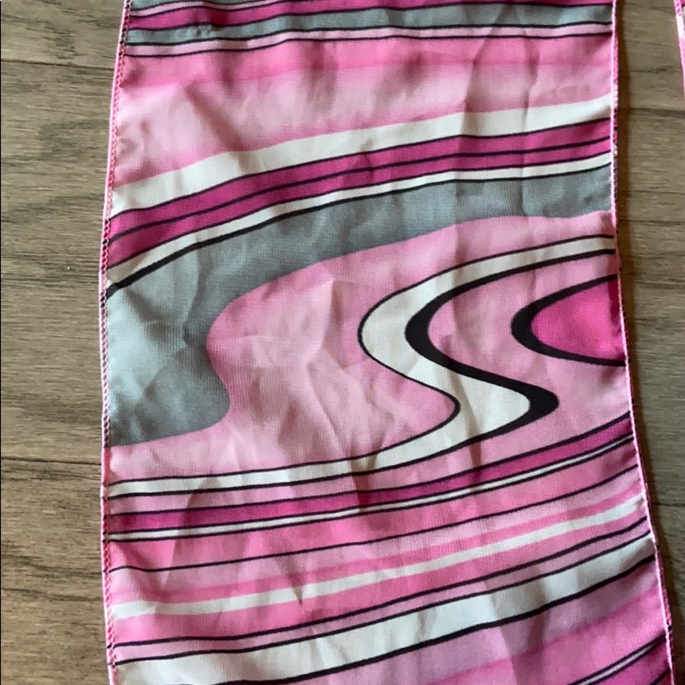 Colorful scarf - Picture 2 of 5
